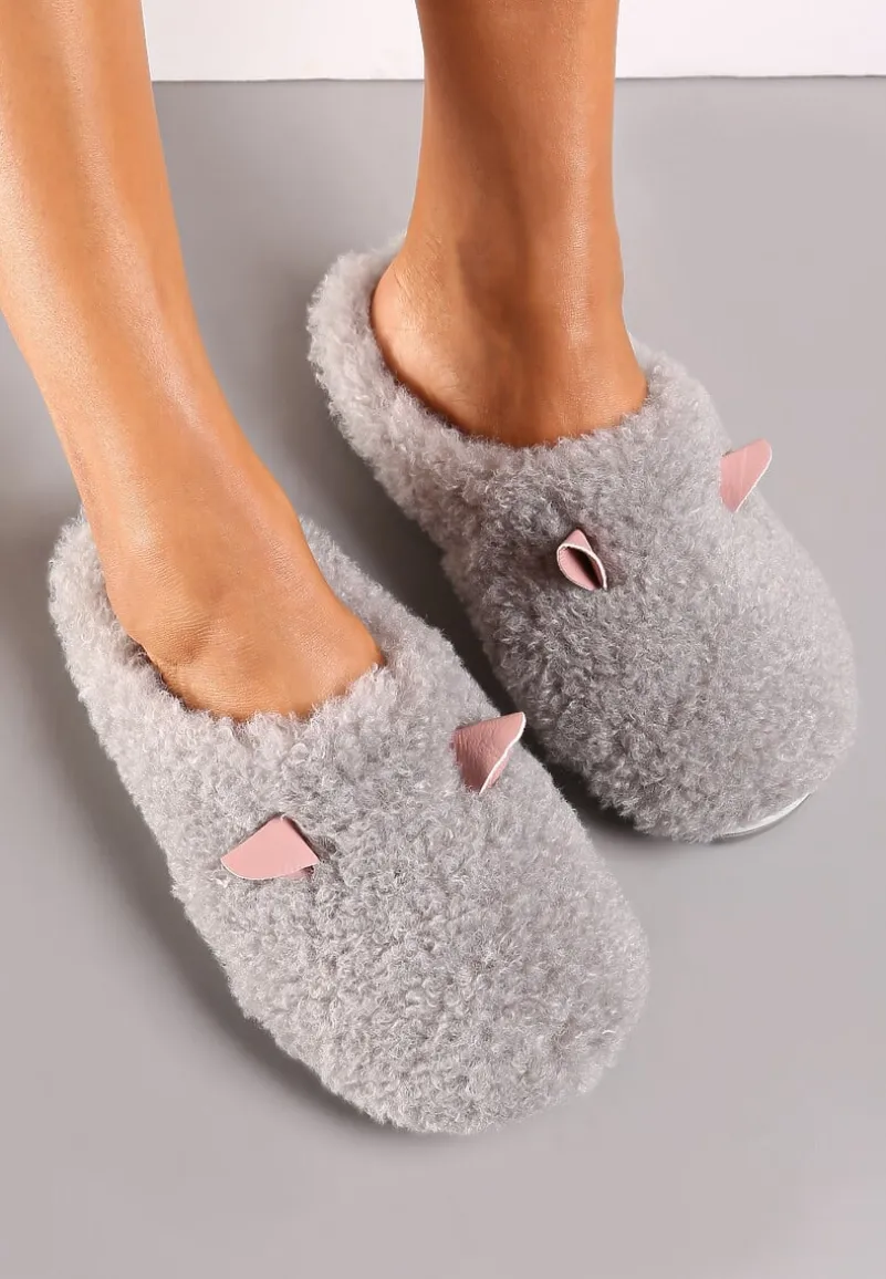 Szare Kapcie z Futerkiem i Motywem Uszu Iratimi