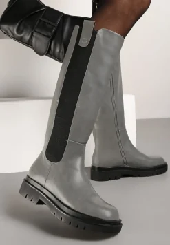 Szare Kozaki Soloene