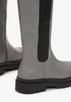 Szare Kozaki Soloene