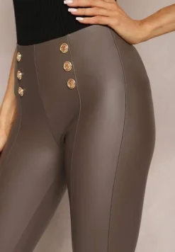 Szare Legginsy z Imitacji Skóry z Pionowymi Przeszyciami i Ozdobnymi Napami Sullya