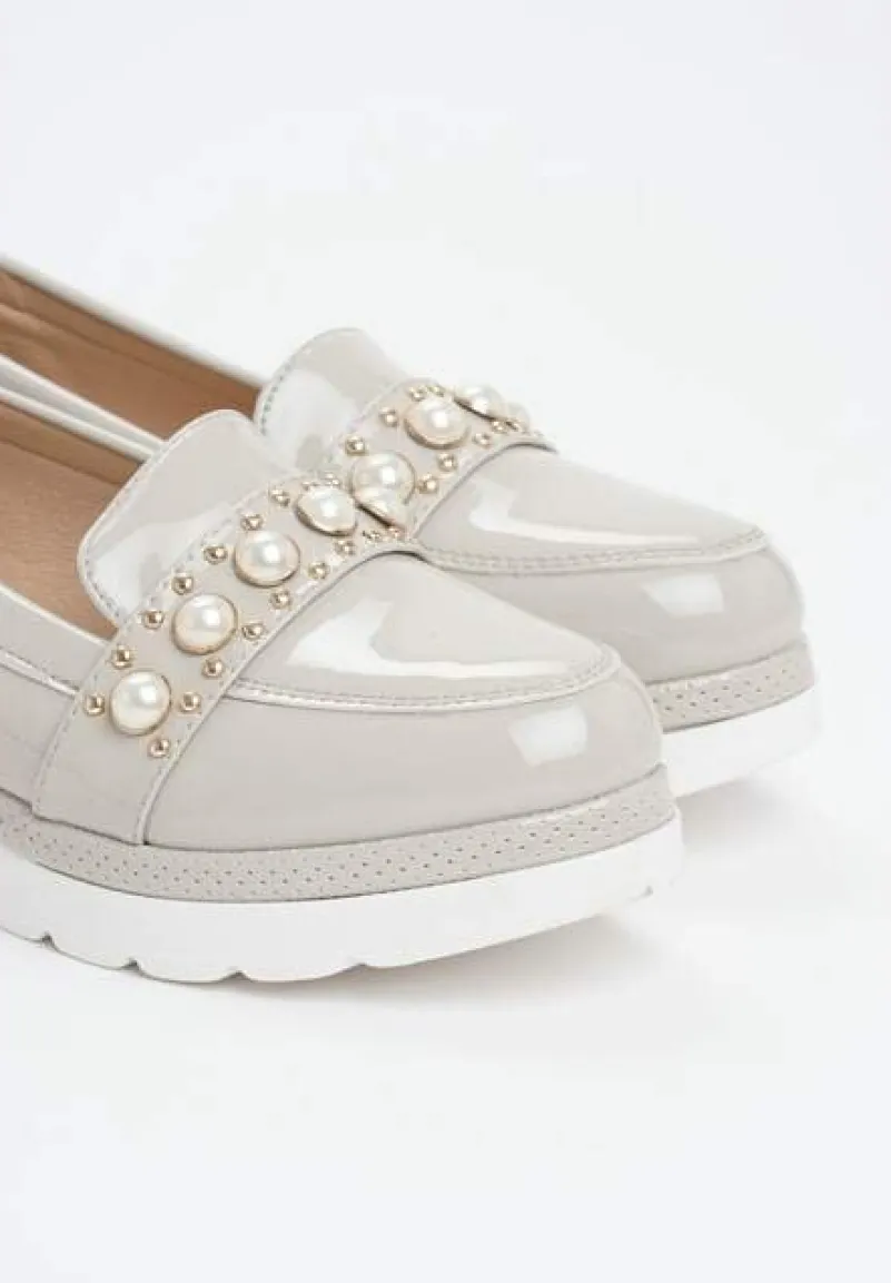 Szare Mokasyny Sugary