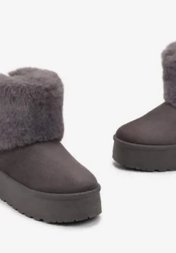 Szare Śniegowce na Platformie z Ozdobnym Futerkiem Tiran