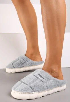 Szare Płaskie Futrzane Kapcie z Geometrycznym Wzorem Naoritha