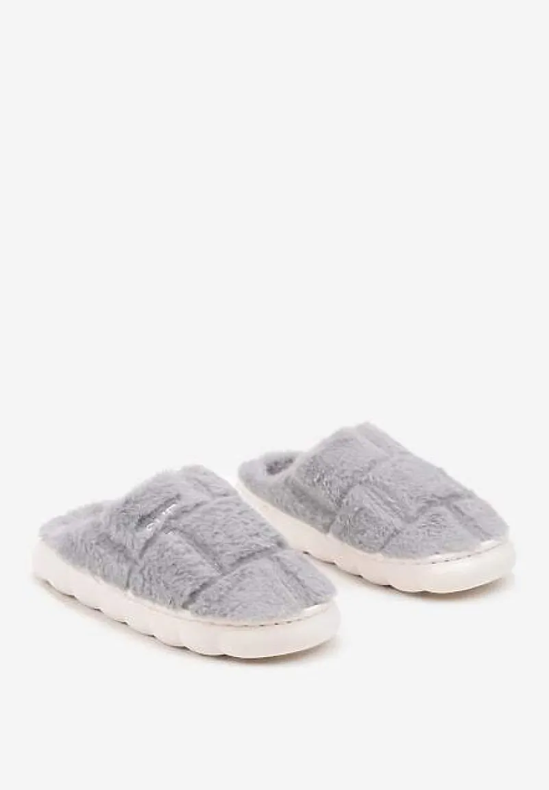 Szare Płaskie Futrzane Kapcie z Geometrycznym Wzorem Naoritha
