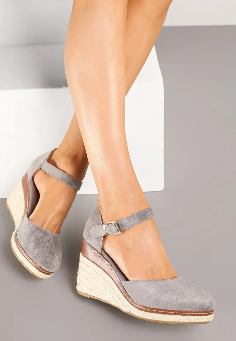 Szare Sandały na Plecionym Koturnie ze Sprzączką Catlinna
