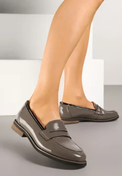 Szare Skórzane Mokasyny Lakierowane z Tłoczeniem Meradira