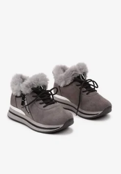 Szare Sneakersy na Płaskiej Podeszwie z Napisem i Futerkiem Taricea