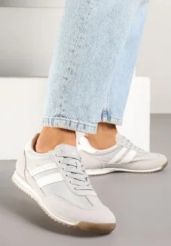 Szare Sneakersy Vico z Ozdobnymi Paskami Voinea