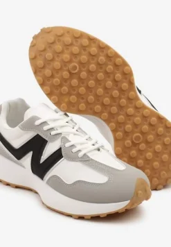 Szare Sneakersy z Przeszyciami i Ozdobnym Bieżnikiem Weonessa