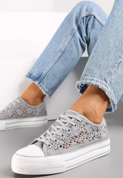 Szare Trampki Przed Kostkę z Ażurową Cholewką Shiliarre