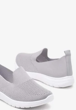 Szare Wsuwane Tenisówki z Ozdobną Perforacją Siltia