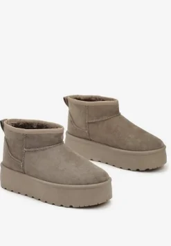 Szaro-Zielone Śniegowce na Platformie Ozdobione Przeszyciami Ivalin