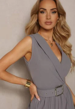 Szary Kombinezon z Trójkątnym Dekoltem i Szerokimi Plisowanymi Nogawkami z Paskiem Moncilla