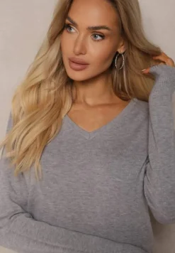 Szary Minimalistyczny Sweter z Dekoltem w Kształcie Litery V Sinovae