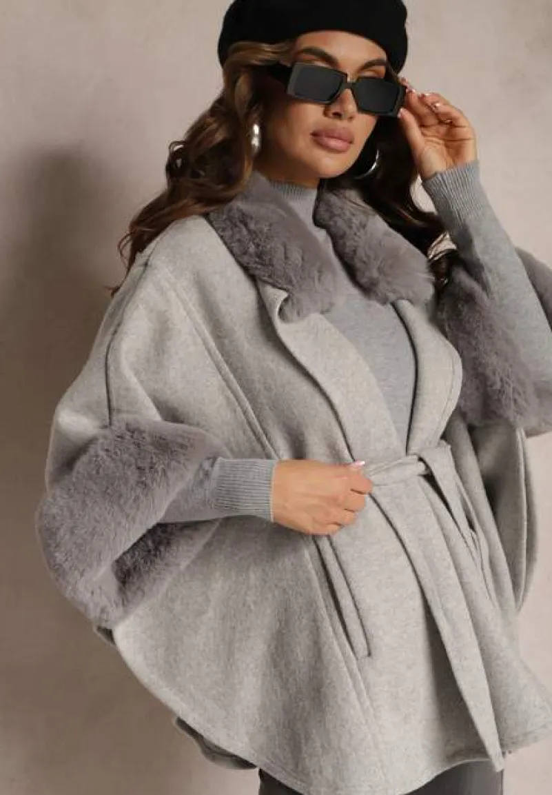 Szary Płaszcz Ponczo z Wiskozy z Paskiem i Futerkiem Roymessa