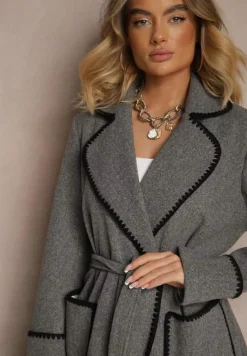 Szary Płaszcz Szlafrokowy z Wiązanym Paskiem Zdobiony Przeszyciami Enamia