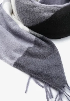 Szary Szalik z Bawełny i Wiskozy Kwadratowy w Kratę Fasse
