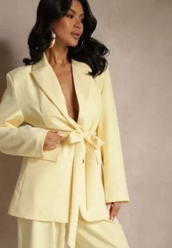 Żółta Jednorzędowa Marynarka o Taliowanym Fasonie z Wiązanym Paskiem Daviritte