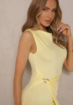 Żółta Sukienka Koktajlowa Ozdobiona Marszczeniem Novalina