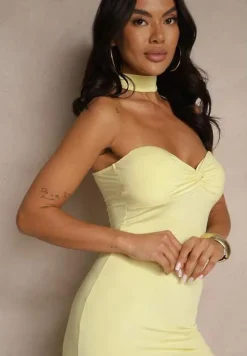 Żółta Sukienka z Wiskozą z Ozdobnym Marszczeniem przy Dekolcie i Rozcięciem Lunitiela