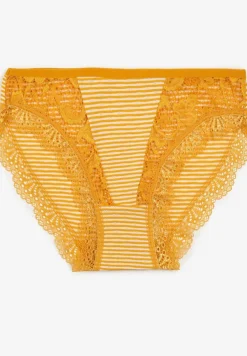 Żółte Figi Majtki z Bawełny Ozdobione Koronką Pilles