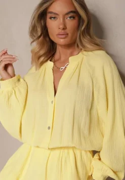 Żółty Kombinezon z Bawełny ze Spódnico-Spodenkami i Guzikami oraz Gumką w Talii Vimatthea