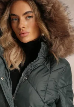 Zielona Długa Pikowana Kurtka w Stylu Parki z Troczkiem w Pasie i Sztucznym Futerkiem Abelasa