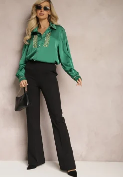 Zielona Koszula Satynowa z Cyrkoniami i Perełkami oraz Kołnierzykiem Dokeria