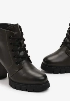 Zielone Botki na Słupku i Platformie z Bieżnikiem Dodatkowym Sznurowaniem Hinddia