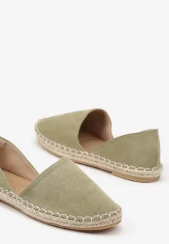 Zielone Espadryle Ozdobione Wyciętą Cholewką i Plecionką Wommea