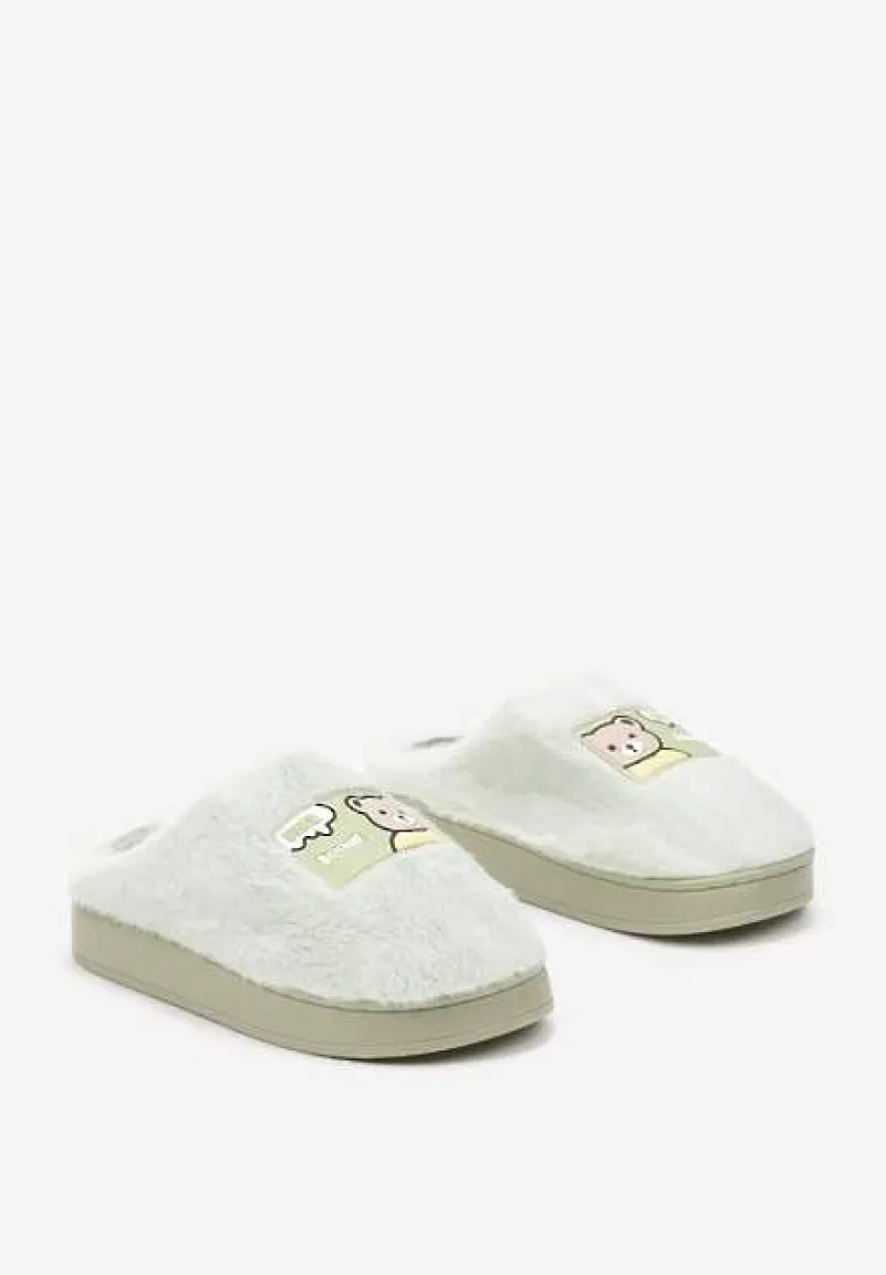 Zielone Futrzane Kapcie Vices na Platformie Ozdobione Naszywką Deofra