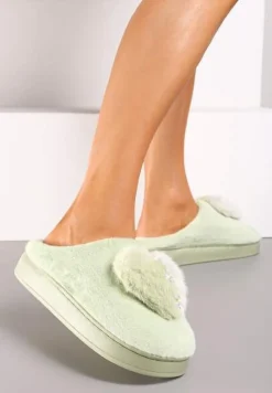 Zielone Kapcie na Platformie Ozdobione Cyrkoniami i Serduszkiem Laonaya