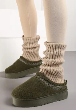 Zielone Kapcie na Platformie z Ozdobną Lamówką Topora