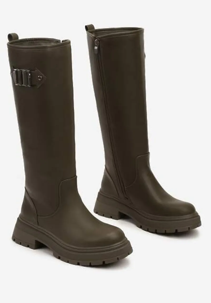 Zielone Kozaki na Płaskiej Podeszwie z Dopasowaną Cholewką z Ekoskóry i Klamrą Bellanor