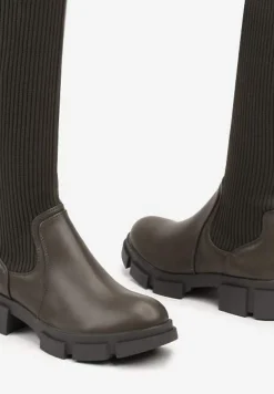 Zielone Kozaki na Platformie ze Skarpetową Cholewką Ellandra