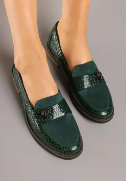 Zielone Lakierowane Mokasyny ze Skórzaną Wkładką Socca