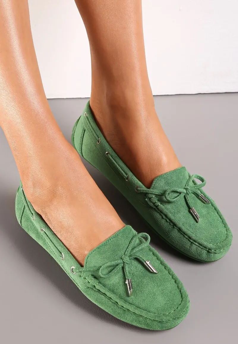 Zielone Mokasyny z Cholewką przed Kostkę z Przeszyciami i Ozdobną Kokardką Yaledia