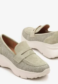 Zielone Półbuty na Tłoczonej Platformie Eraviella