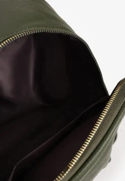 Zielony Mały Plecak z Regulowanymi Szelkami Zdobiony Metalowym Detalem Labilia