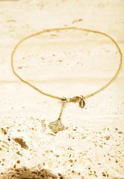 Złota Bransoletka Ozdobiona Koniczynką Irriella