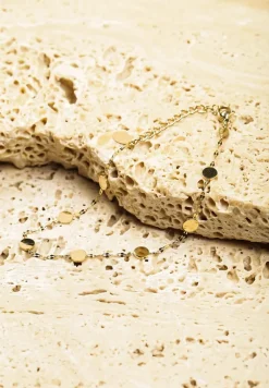 Złota Bransoletka Ozdobiona Kółkami Clemea