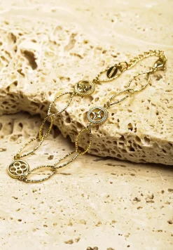 Złota Bransoletka Ozdobiona Kwiatowym Wzorem Irriora