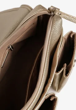 Złota Prostokątna Torebka Typu Listonoszka z Klapą Savireone