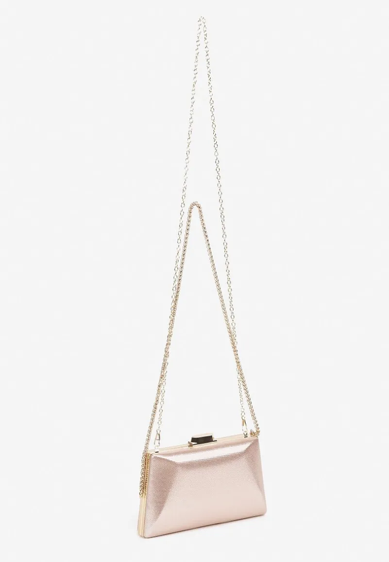 Złota Szampańska Torebka Kopertówka z Łańcuszkiem Ozdobiona Połyskiem Jalida