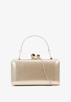 Złota Torebka Koktajlowa z Błyszczącego Materiału na Odpinanym Łańcuszku Solila
