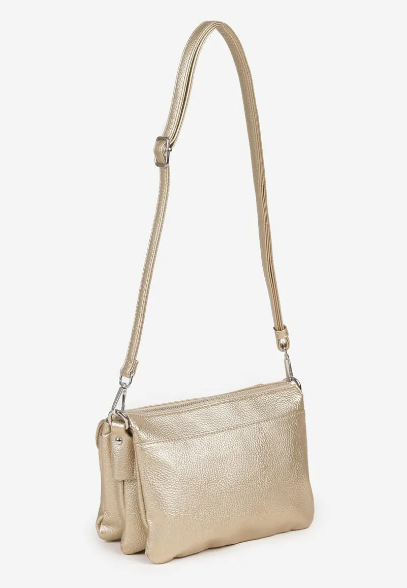 Złota Torebka Typu Listonoszka w Klasycznym Stylu Izamara