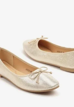Złote Balerinki Vices z Ozdobną Kokardą i Tłoczeniem Typu Skóra Węża Tultewia