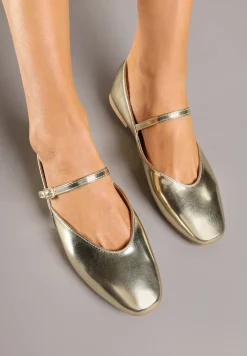 Złote Balerinki Vices z Paseczkiem ze Sprzączką i Ozdobnym Przeszyciem Desorila
