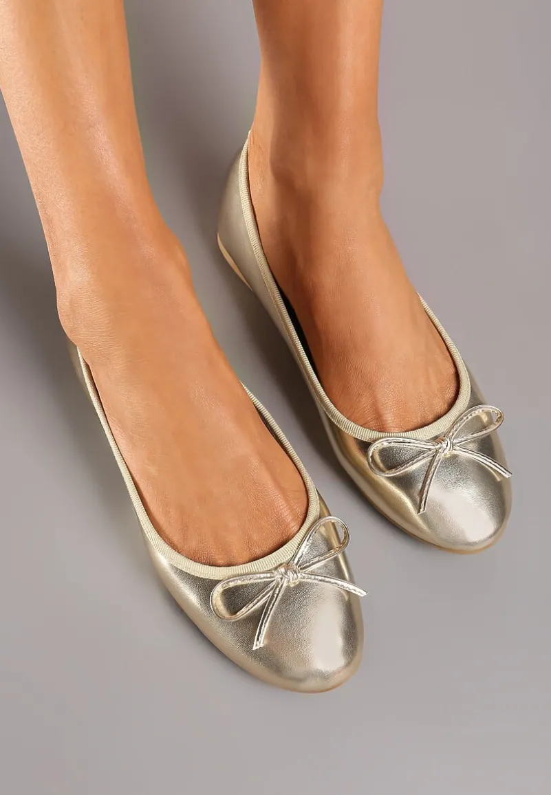 Złote Casualowe Balerinki na Płaskiej Podeszwie Wykończone Kokardką Rivashani