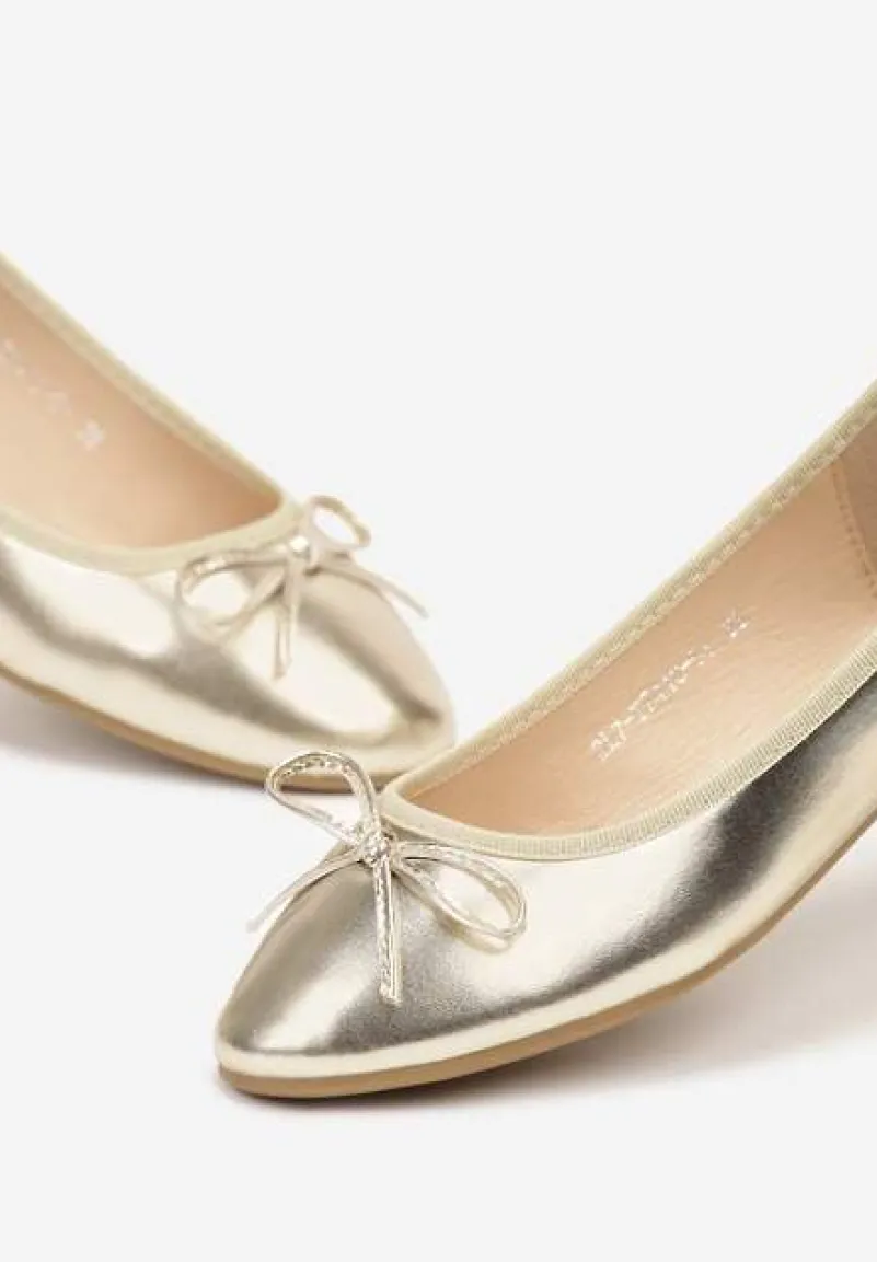 Złote Casualowe Balerinki na Płaskiej Podeszwie Wykończone Kokardką Rivashani